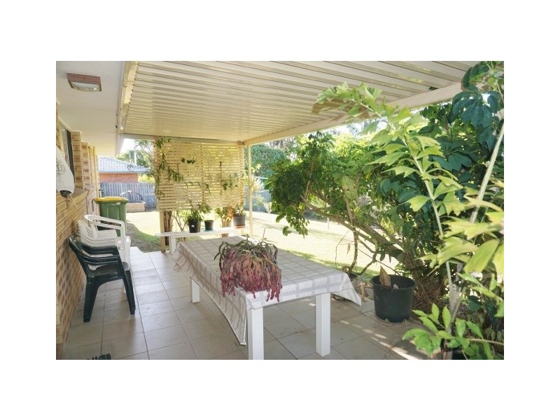 22 Shortland Street, Springwood QLD 4127