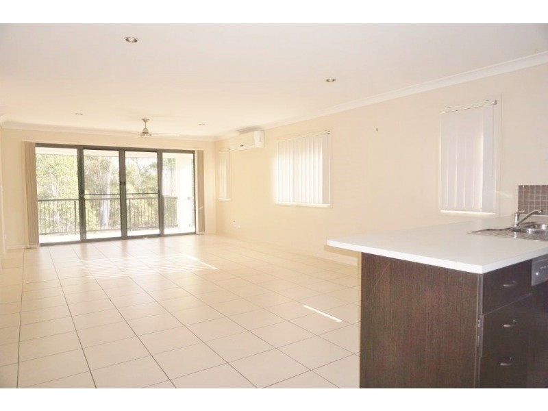 1 Yarraman Chase, Waterford QLD 4133