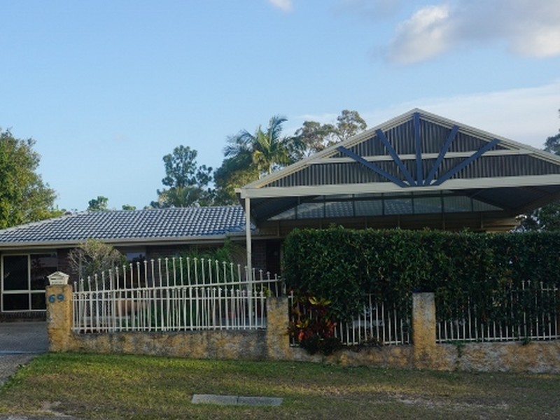 69 Dennis Road, Springwood QLD 4127