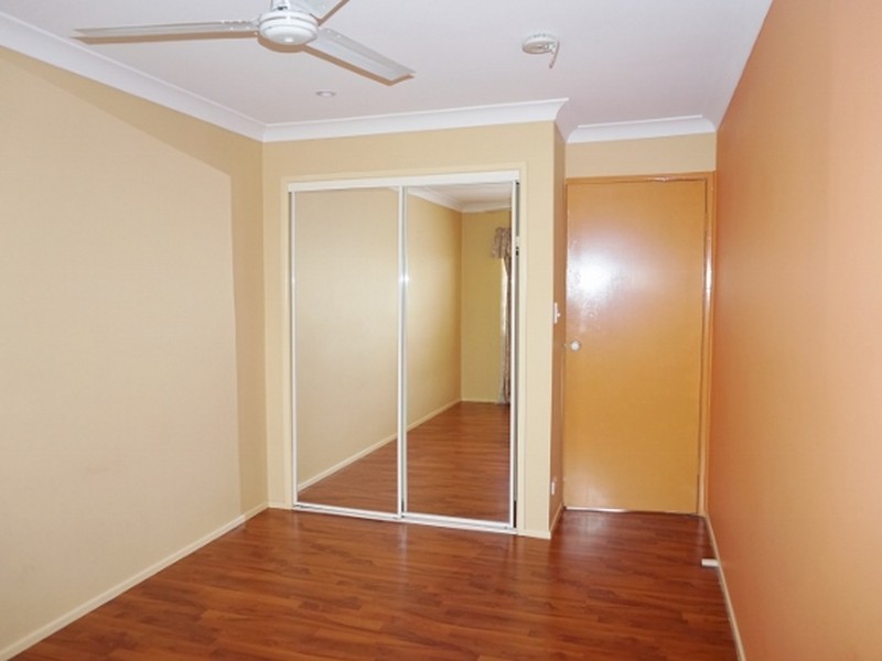 69 Dennis Road, Springwood QLD 4127