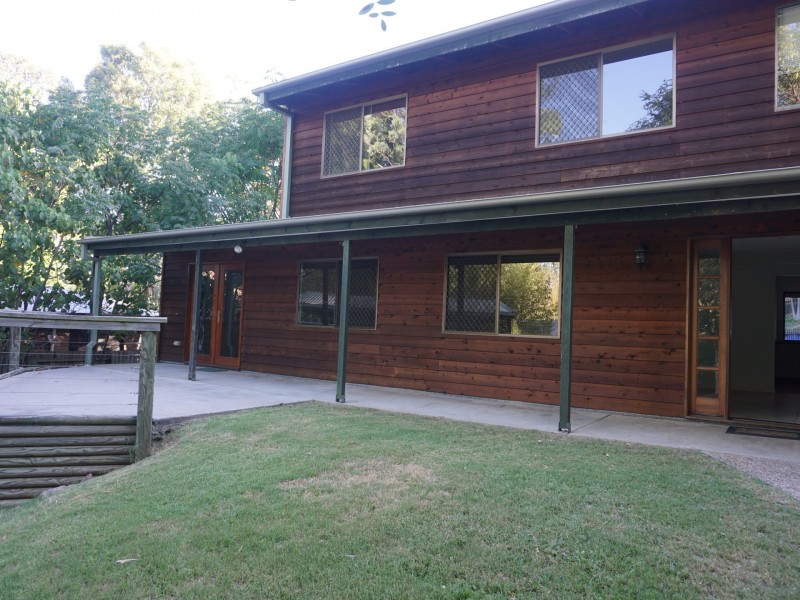 10 Trevallyan Drive, Daisy Hill QLD 4127