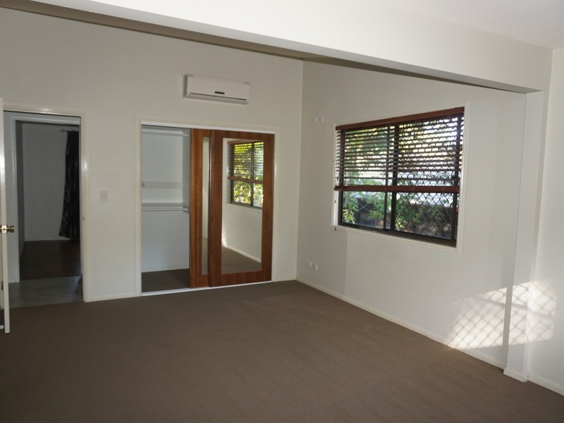 10 Trevallyan Drive, Daisy Hill QLD 4127