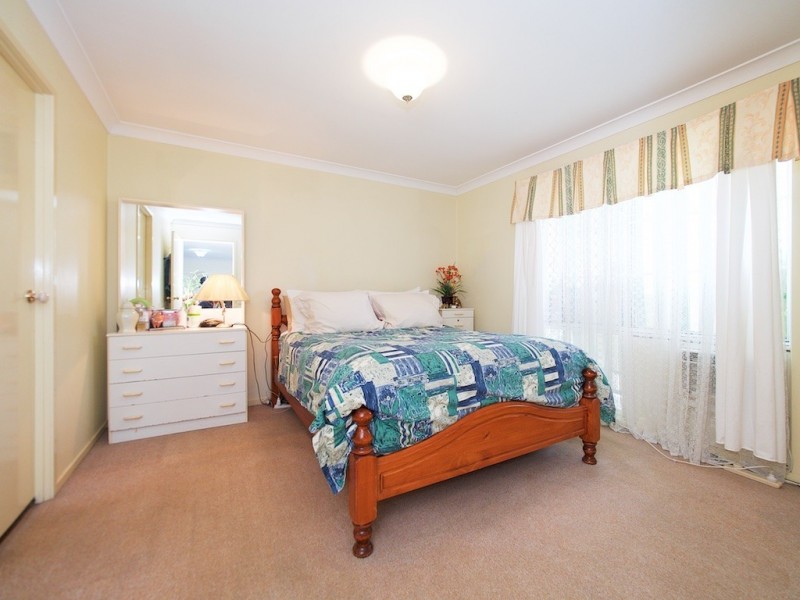 34 Thistle Street, Regents Park QLD 4118