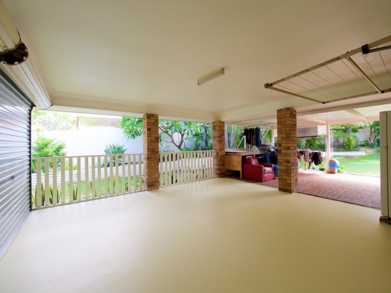 34 Thistle Street, Regents Park QLD 4118