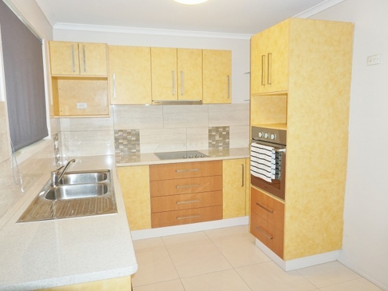 Villa 9/2 Russell Street, Woodridge QLD 4114