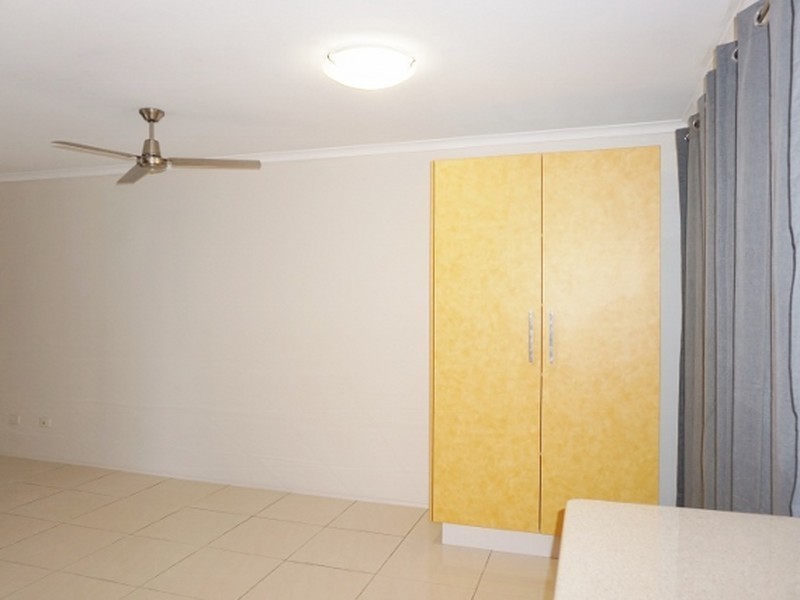 Villa 9/2 Russell Street, Woodridge QLD 4114