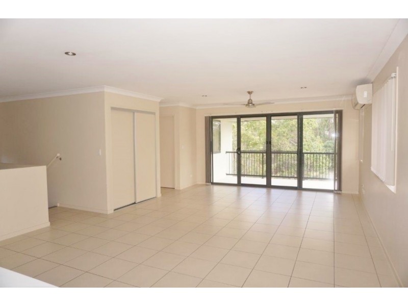 1 Yarraman Chase, Waterford QLD 4133