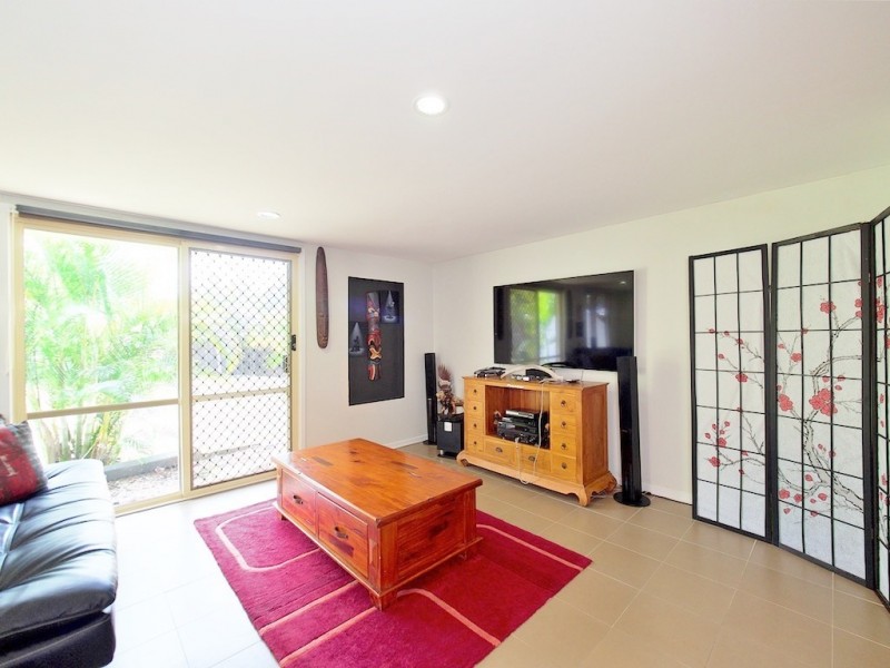 32 Velorum Drive, Kingston QLD 4114