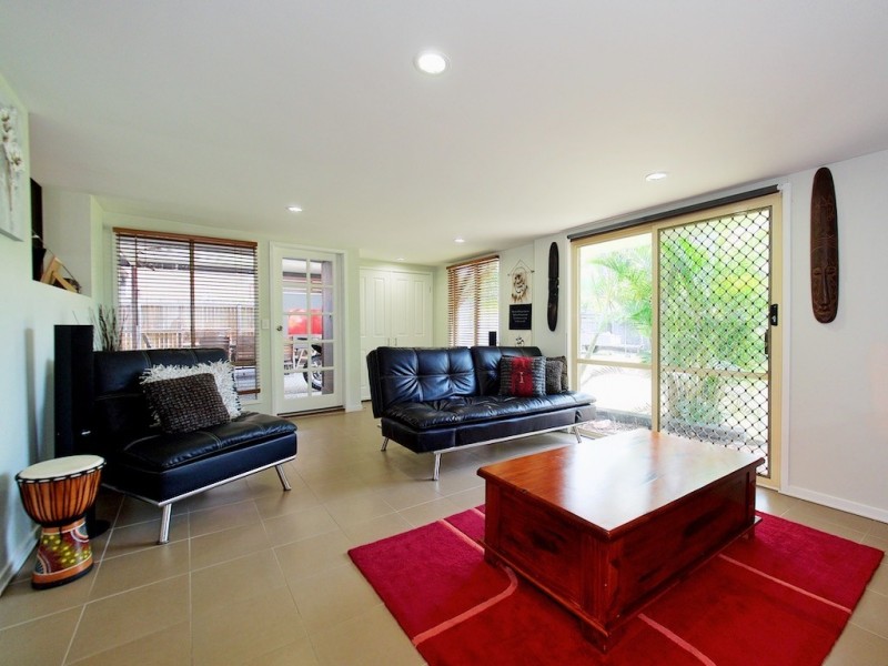 32 Velorum Drive, Kingston QLD 4114
