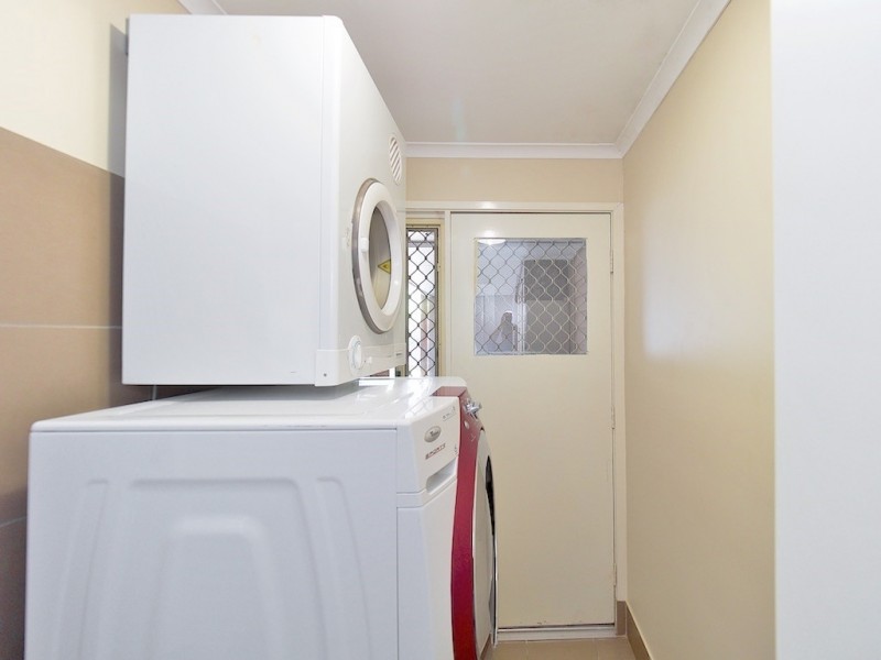 32 Velorum Drive, Kingston QLD 4114