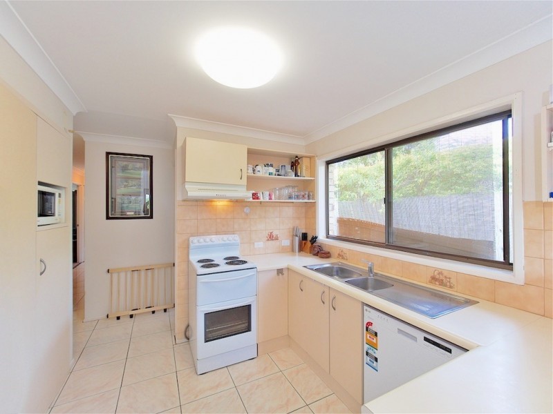 12 Willoughby Court, Springwood QLD 4127