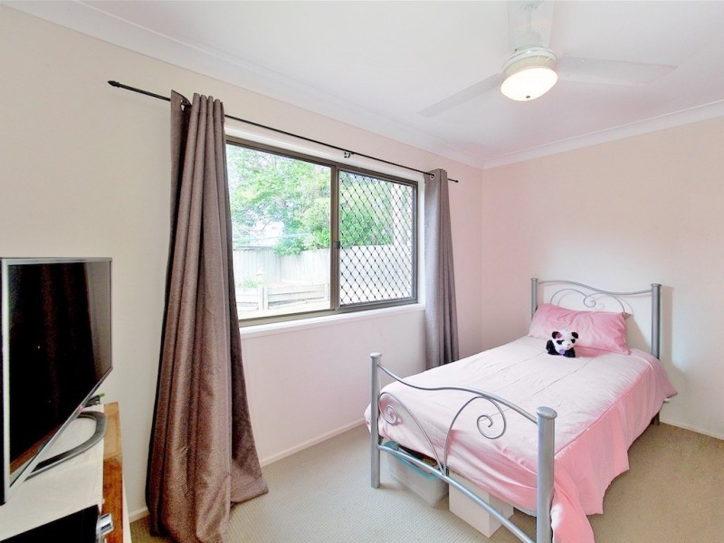 12 Willoughby Court, Springwood QLD 4127