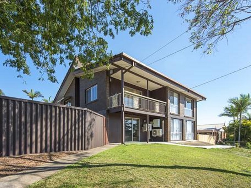 2A DALTON STREET, Springwood QLD 4127