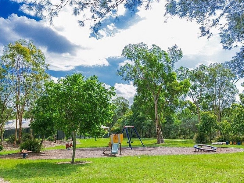 52 Gibraltar Circuit, Parkinson QLD 4115