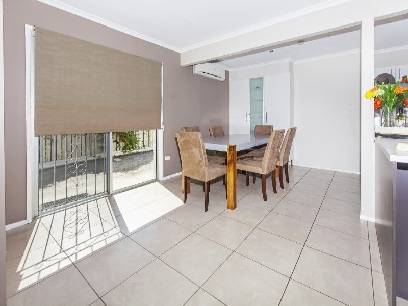 29 Wootton Crescent, Springwood QLD 4127