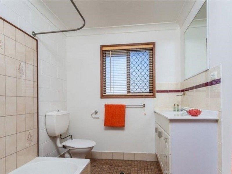 Unit 1/21 Chatswood Road, Daisy Hill QLD 4127