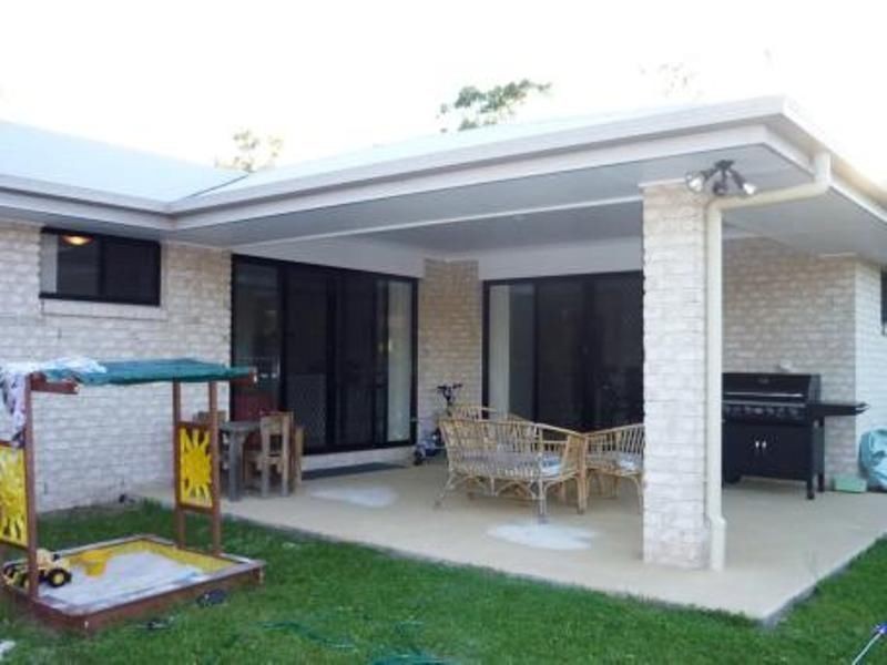 13 Innes Close, Parkinson QLD 4115