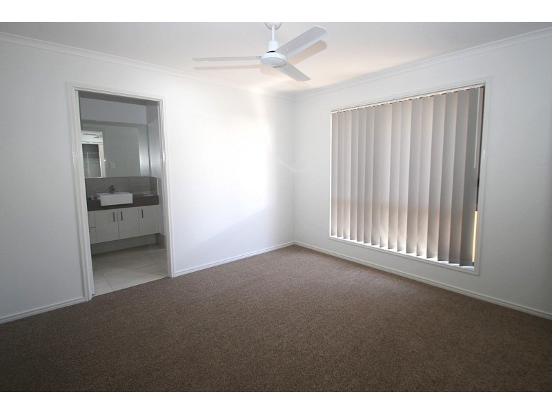 2A Belleni Court, Point Vernon QLD 4655