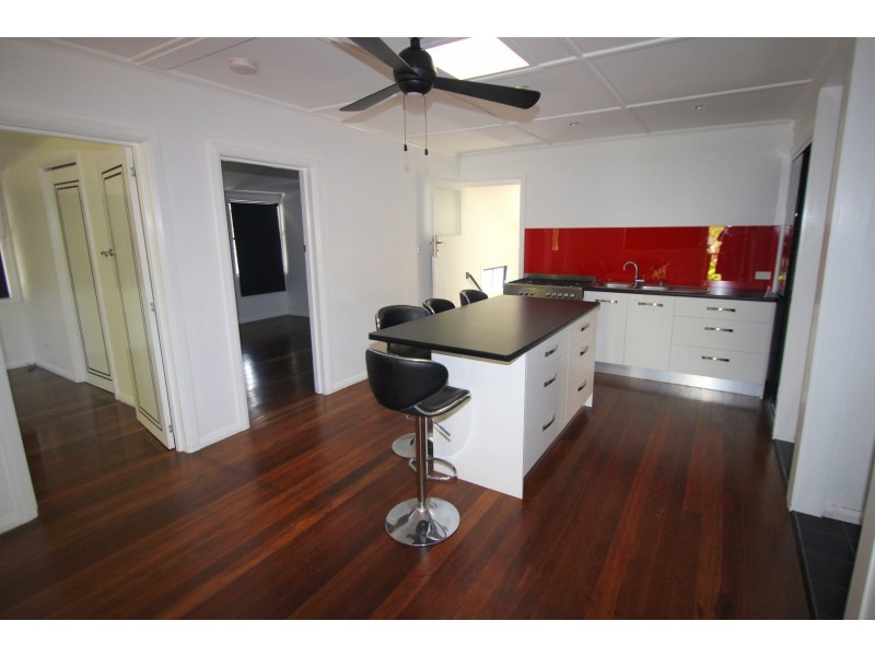32 Hythe Street, Pialba QLD 4655