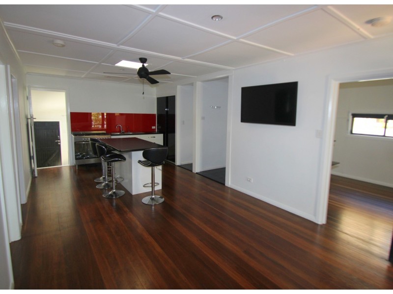 32 Hythe Street, Pialba QLD 4655