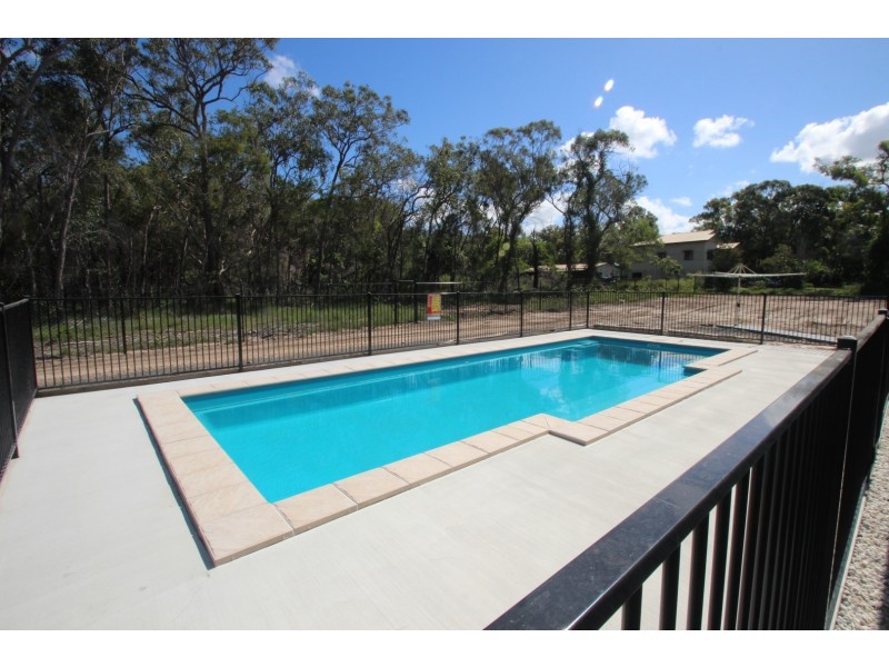 39 Shore Road East, Booral QLD 4655