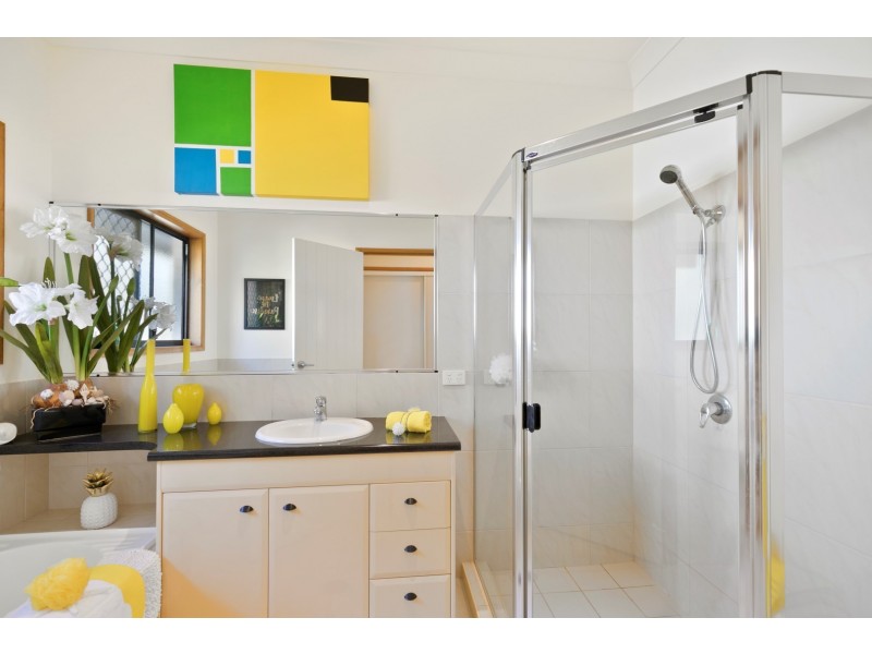 26 Meadow Drive, Dundowran Beach QLD 4655