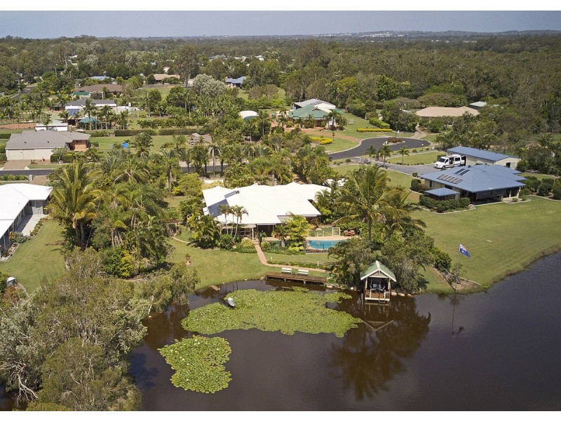 5-7 Arkarra Court, Dundowran Beach QLD 4655