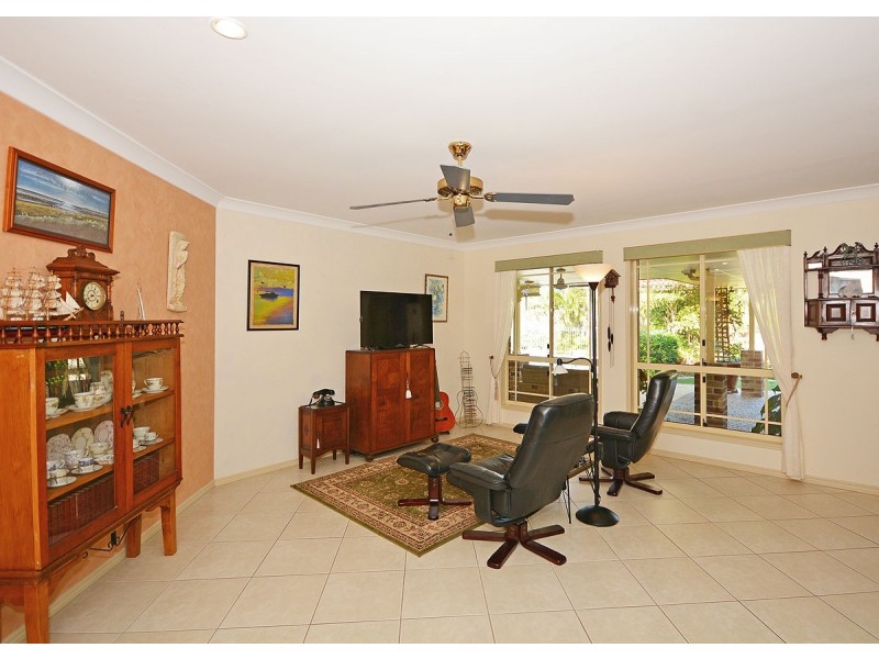 5-7 Arkarra Court, Dundowran Beach QLD 4655