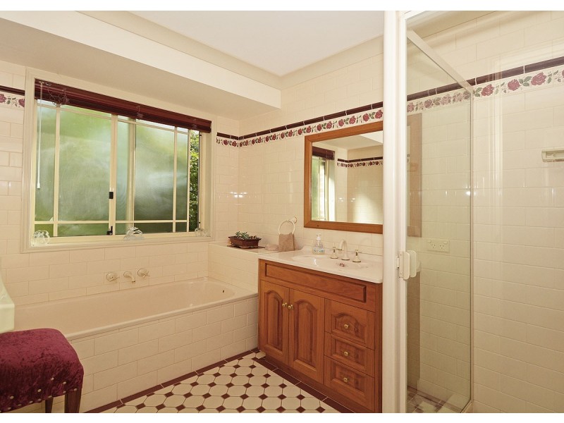 5-7 Arkarra Court, Dundowran Beach QLD 4655