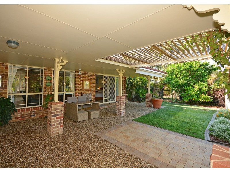 5-7 Arkarra Court, Dundowran Beach QLD 4655