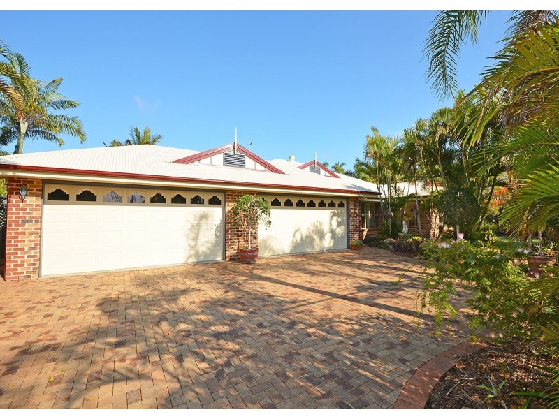 5-7 Arkarra Court, Dundowran Beach QLD 4655