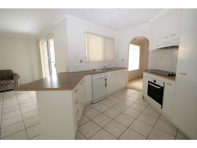 3 Marloo Court, Urangan QLD 4655
