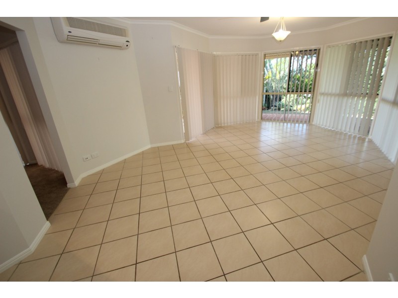 58-60 Palm Way, Dundowran QLD 4655