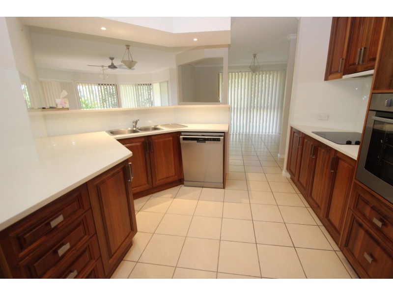 58-60 Palm Way, Dundowran QLD 4655