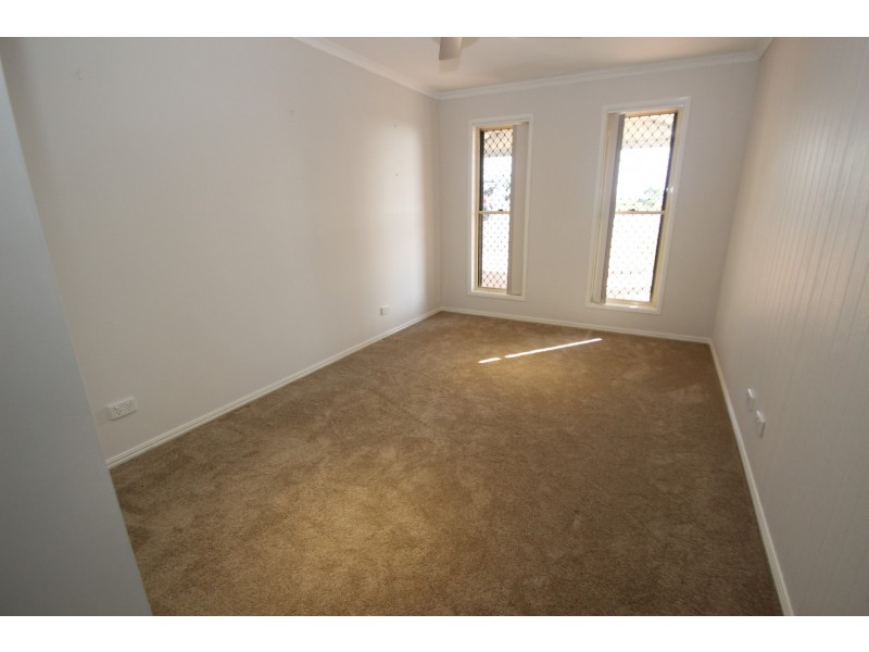 58-60 Palm Way, Dundowran QLD 4655