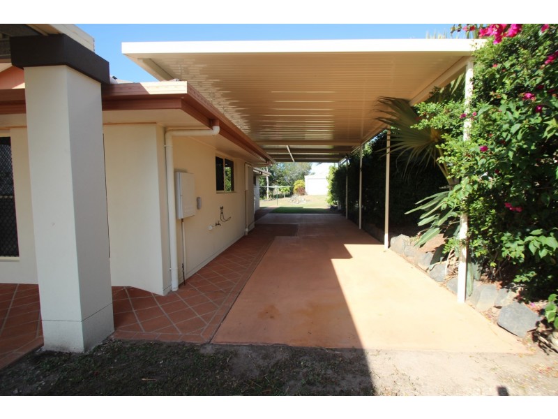 58-60 Palm Way, Dundowran QLD 4655