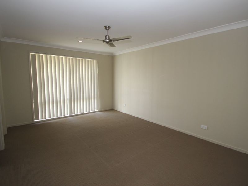 4 Parkhill Avenue, Wondunna QLD 4655