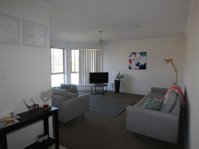 21 Moonstone Drive, Urangan QLD 4655