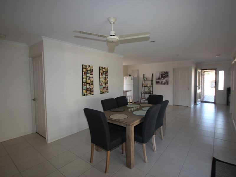 21 Moonstone Drive, Urangan QLD 4655