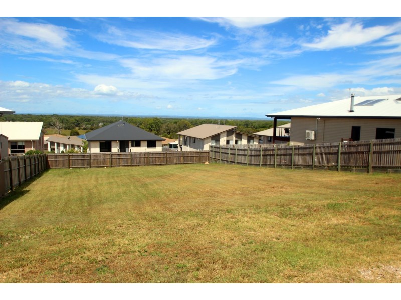 25 Sandy View Drive, Nikenbah QLD 4655