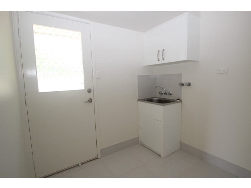 170 Truro Street, Urangan QLD 4655