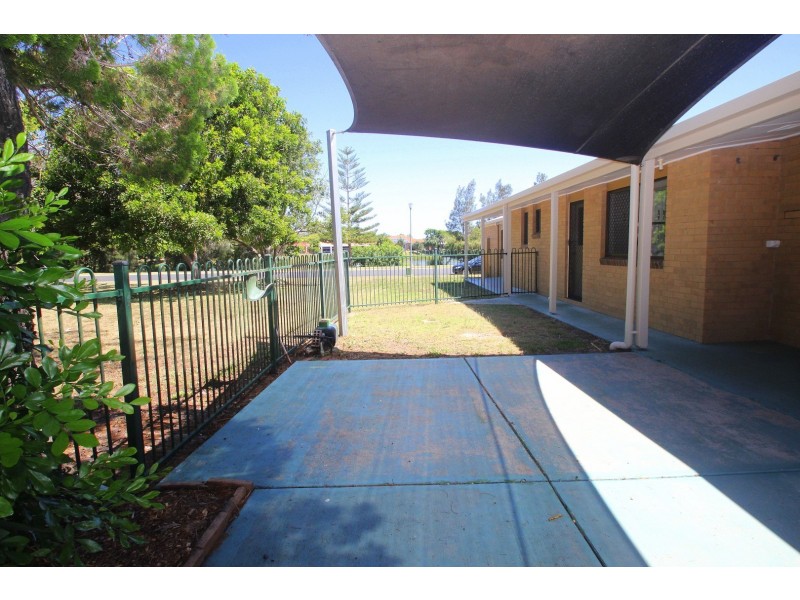 170 Truro Street, Urangan QLD 4655