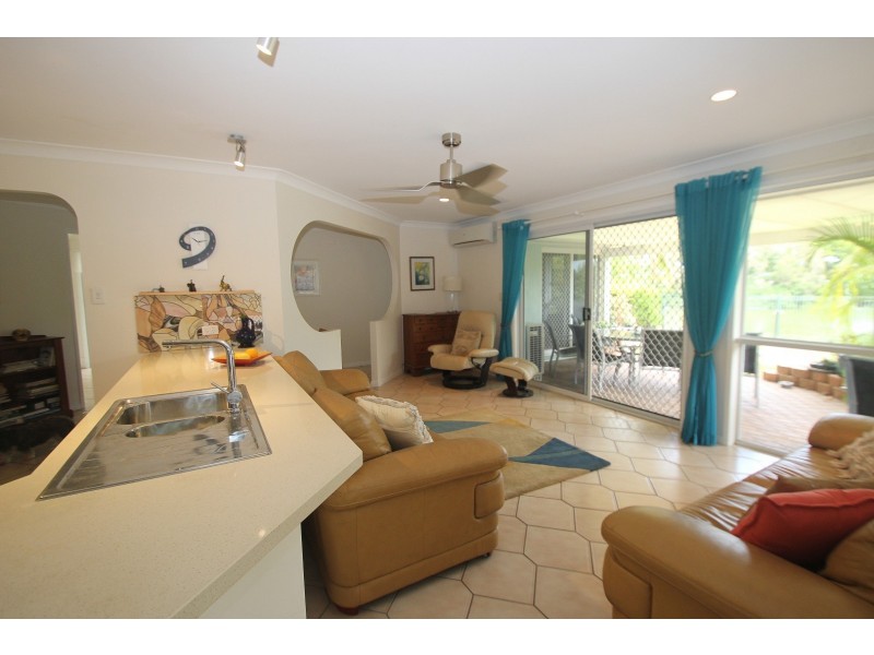 31 Lido Parade, Urangan QLD 4655