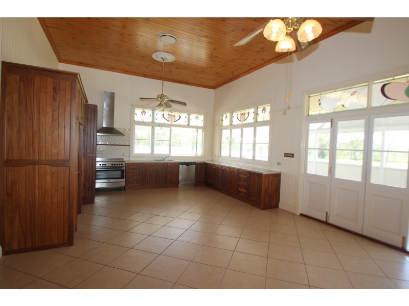 1208 Burrum Heads Road, Burrum River QLD 4659