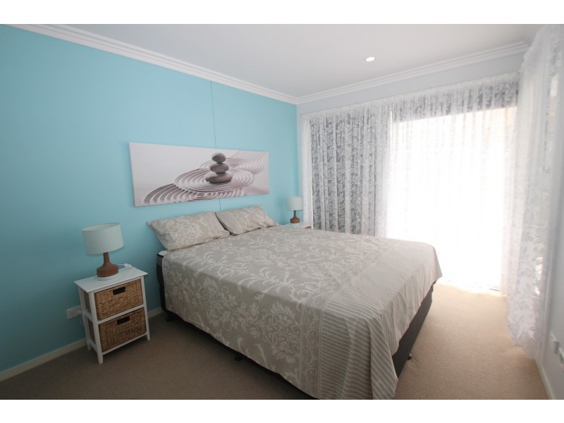 Unit 211/350 Esplanade, Scarness QLD 4655