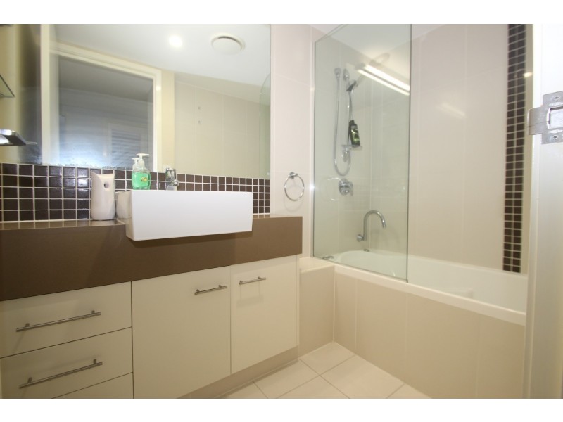 Unit 211/350 Esplanade, Scarness QLD 4655