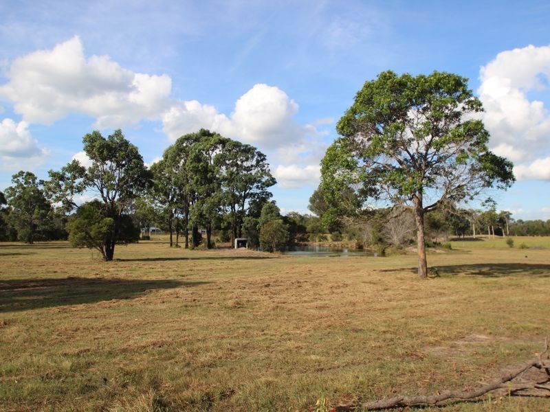 60 Simmos Road, Booral QLD 4655