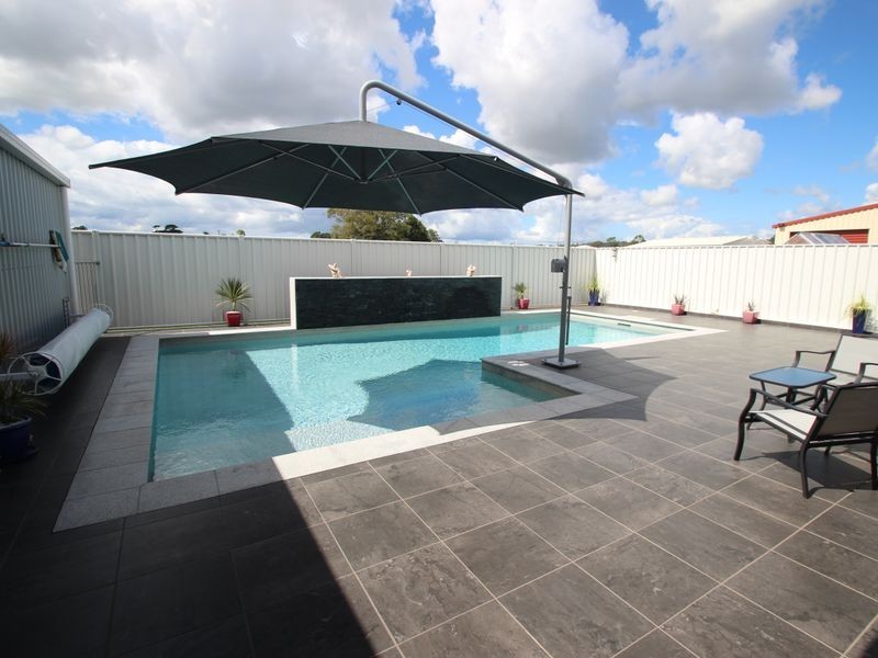 13 Rochester Court, Urraween QLD 4655