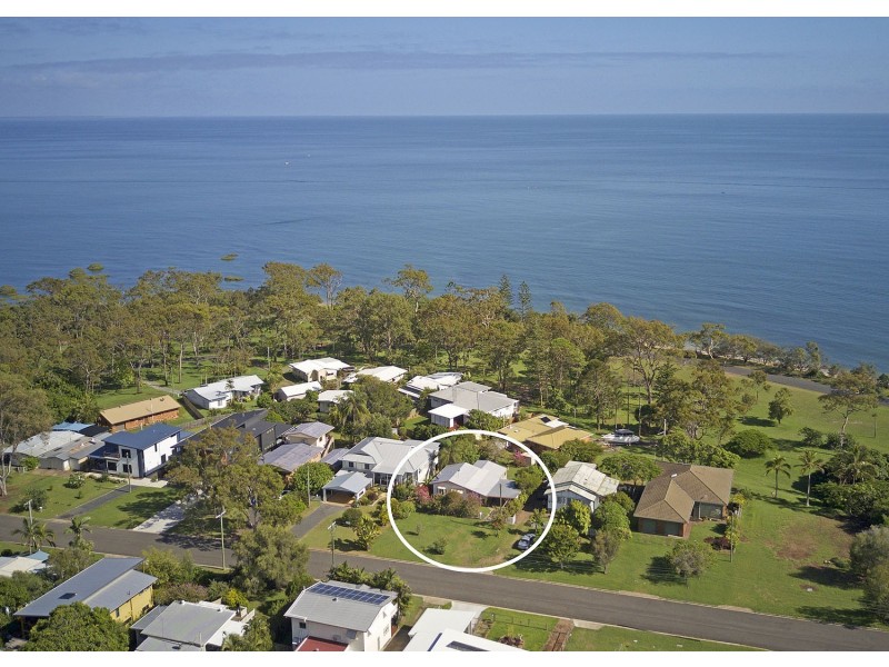12 Mant Street, Point Vernon QLD 4655