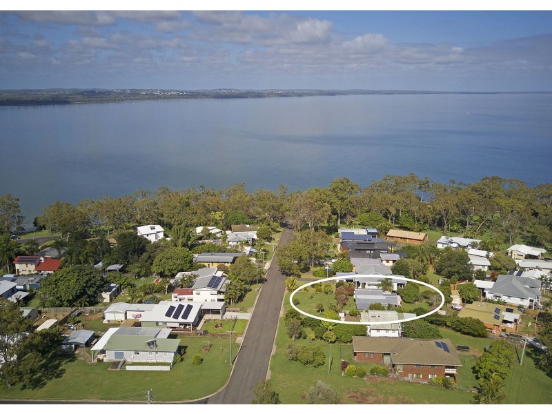12 Mant Street, Point Vernon QLD 4655